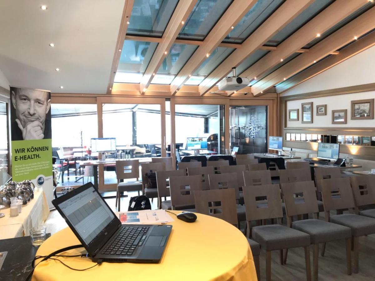 Triton Hotel Koln Bagian luar foto